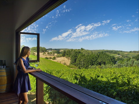 Adelaide Hills - Perth Resorts 0