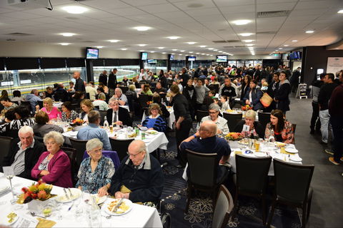 Geelong Greyhound Racing Club - The Beckley Centre - Accommodation Perth 1