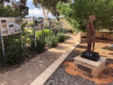 Moonta Area School Memorial Trail - Accommodation Perth 0