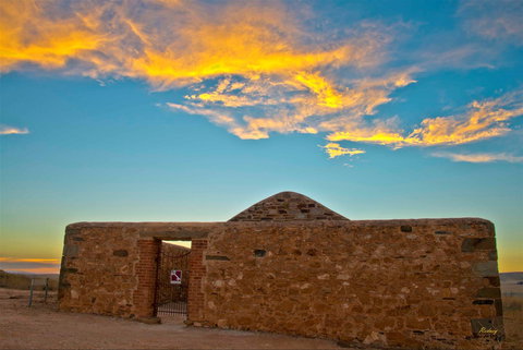 Powder Magazine - Perth Resorts 0