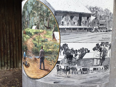 Tatong Tavern Water Tank - Accommodation Perth 1