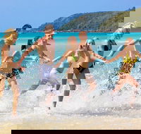 3-Day Tour from Sydney to the Gold Coast Including Port Stephens and Byron Bay - Accommodation Perth