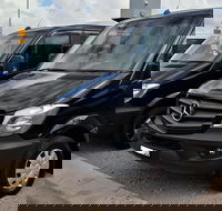 Premium Private Transfer FROM Sydney CBD/Downtown to Sydney Airport 1-11 people - Accommodation Perth