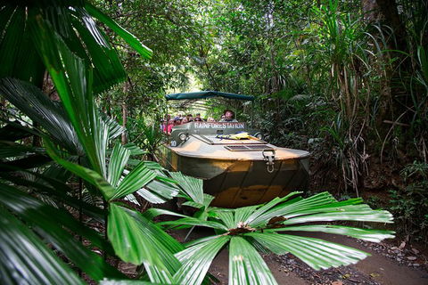Cairns 2-Day Combo: Great Barrier Reef Cruise And Kuranda - Perth Resorts 1