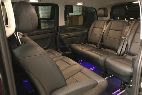Private Transfer From Sunshine Coast Airport To Noosa 8 Seater + Luggage Trailer - Accommodation Perth 3