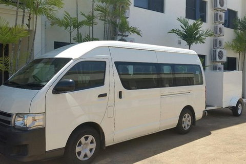Airport Transfer To Or From Port Douglas Hotels For Up To 13 People (7am-10pm) - Perth Resorts 0