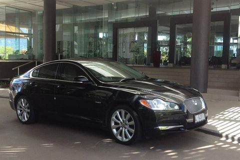 Jaguar Limousine Transfer Cairns Airport To Palm Cove - Accommodation Perth 4