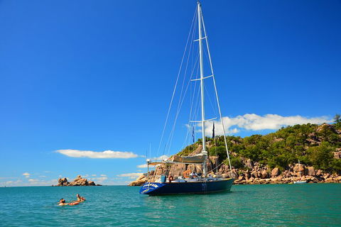 Helicopter And Magnetic Island Sailing - Accommodation Perth 1
