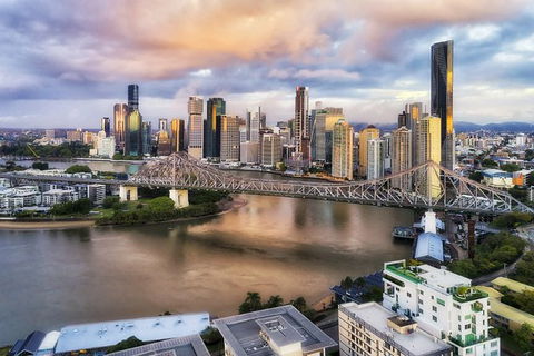Brisbane Airport Transfers : Brisbane To Brisbane Airport BNE In Luxury Van - Accommodation Perth 5