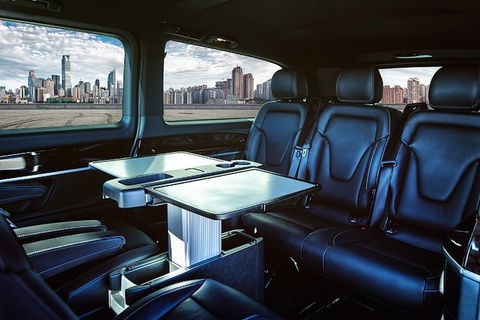 Brisbane Airport Transfers : Brisbane To Brisbane Airport BNE In Luxury Van - Accommodation Perth 1