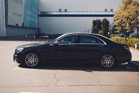 Arrival Private Transfers: Brisbane Airport BNE To Brisbane In Business Car - Accommodation Perth 0