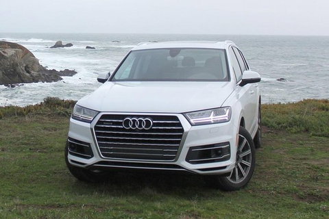 Audi Q7 SUV Melbourne Airport To CBD - Perth Resorts 5