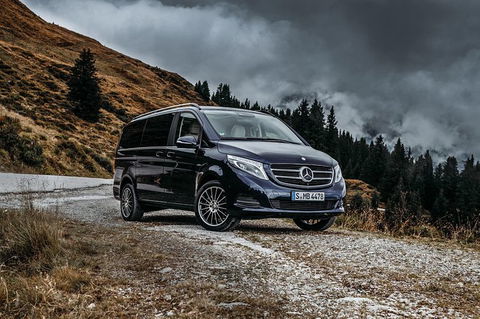 Limo Hire Melbourne Airport To CBD - Accommodation Perth 2