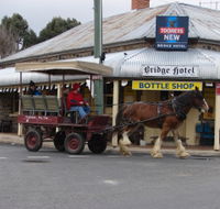 Bathurst Farm Experience - Perth Resorts