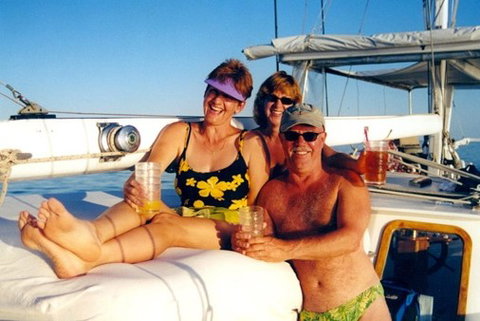 A Whitsunday Luxury Sailing Holiday - Perth Resorts 4