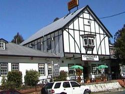 Canungra Hotel - Accommodation Perth 0