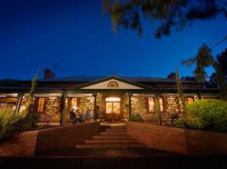 Duck Inn - Perth Resorts 0