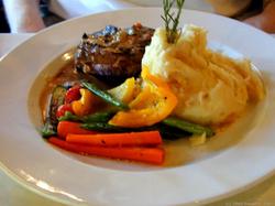 Benowa Tavern - Accommodation Perth 1