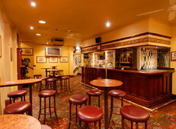 Fortune Of War Hotel - Accommodation Perth 2