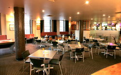 Ryans Paragon Hotel - Accommodation Perth 3