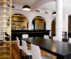 The Sussex Hotel - Accommodation Perth 3