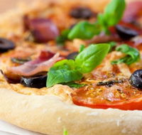Pedro's Pizza - Perth Resorts