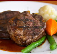 R. G. Mcgees Hotel Restaurant - Perth Resorts