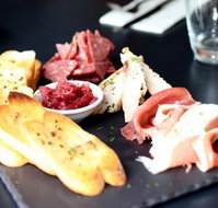 Watt Modern Dining - Perth Resorts