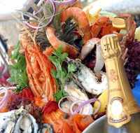 The Lazy Lobster - Accommodation Perth