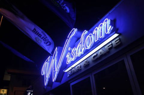 PAUL'S SEAFOOD ON GOUGER - Accommodation Perth 3
