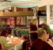 Domanis Cafe Restaurant Bar - Accommodation Perth 0