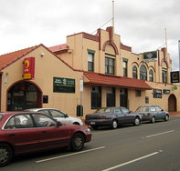Cooley's Hotel - Accommodation Perth