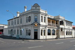Alexander Hotel - Accommodation Perth 0