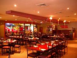Monash Hotel  - Perth Resorts 1