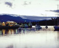 Waterfront Hotel - Perth Resorts 1
