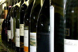 Kains Bar @ Riverview Hotel - Accommodation Perth 1