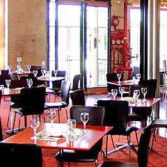 Customs House Waterfront Hotel - Accommodation Perth 2