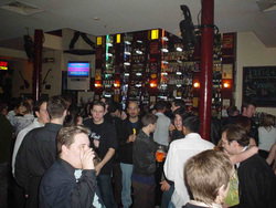 Carnegies Bar & Restaurant - Perth Resorts 3