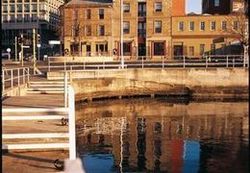 Customs House Waterfront Hotel - Accommodation Perth 3