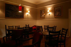 Rainbow Hotel - Accommodation Perth 3