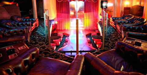 Hollywood Showgirls - Accommodation Perth 4