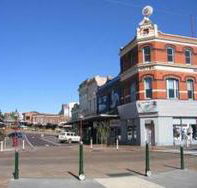 Robin Hood Hotel - Accommodation Perth