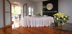 Golden City Hotel - Accommodation Perth 0