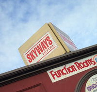 Skyways Hotel - Accommodation Perth