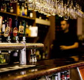 Robert Burns Hotel - Perth Resorts