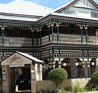 Julios - Accommodation Perth