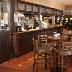 Victoria Inn - Accommodation Perth 2