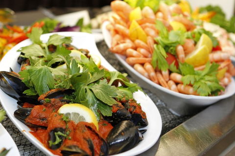 Atrium Garden Restaurant - Accommodation Perth 0