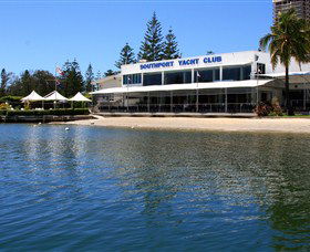 Southport Yacht Club Incorporated - Accommodation Perth 3