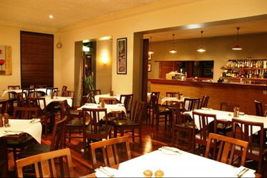 Royal Standard Hotel - Accommodation Perth 0